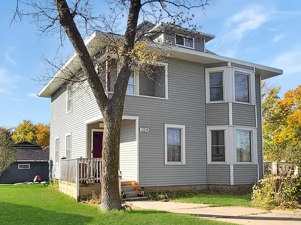 204 Fremont ST S, Lake Benton, MN 56149