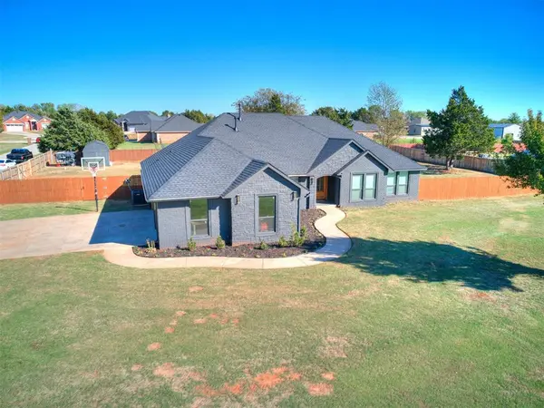 2407 County Road 1195, Tuttle, OK 73089
