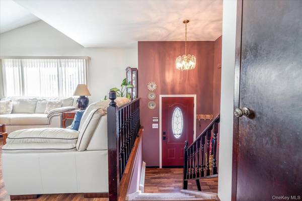 59 Harris AVE, Freeport, NY 11520