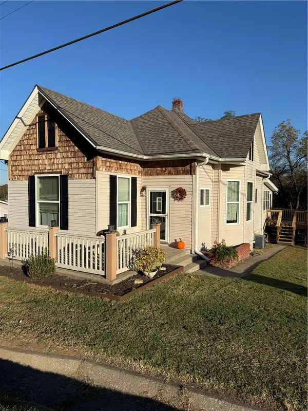 1805 Mason RD, St Joseph, MO 64504