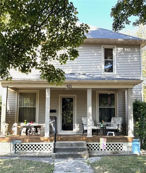 421 Alice AVE, Greenville, IL 62246