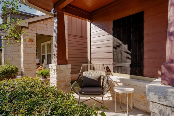 8709 Blaze DR, Austin, TX 78747