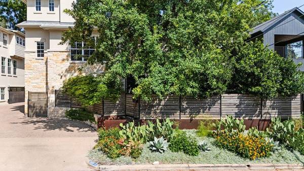 1609 Hartford RD #A, Austin, TX 78703