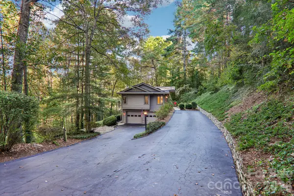 212 Pheasant RUN, Hendersonville, NC 28739