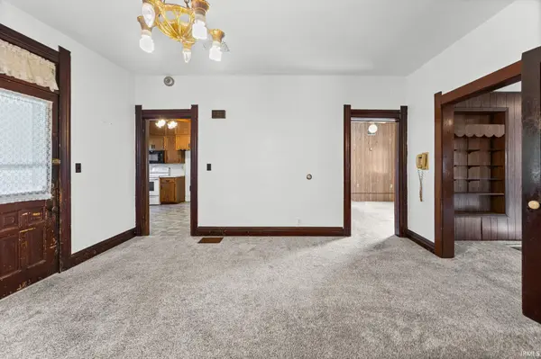 9221 White ST, Clarks Hill, IN 47930