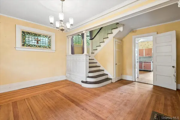 63 Prospect ST, White Plains, NY 10606