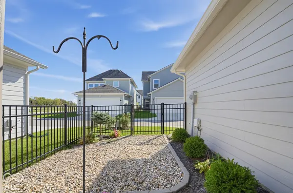 823 Rose Garden WAY, Westfield, IN 46074