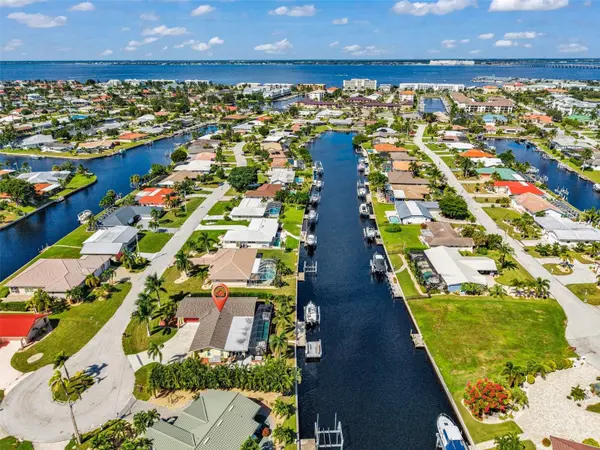 536 MATARES DR, Punta Gorda, FL 33950