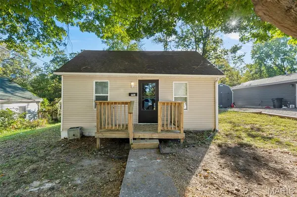 708 N Hope ST, Jackson, MO 63755
