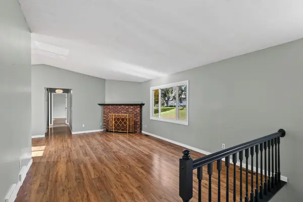 7440 Landau Curve, Bloomington, MN 55438