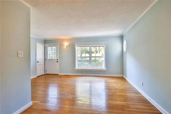 7721 Lowell ST, Overland Park, KS 66204