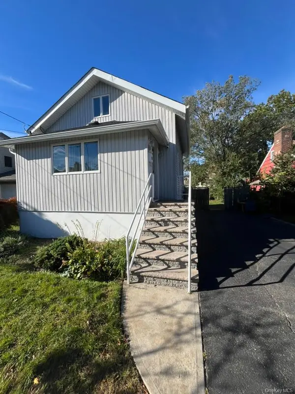 491 Oakland AVE, Cedarhurst, NY 11516