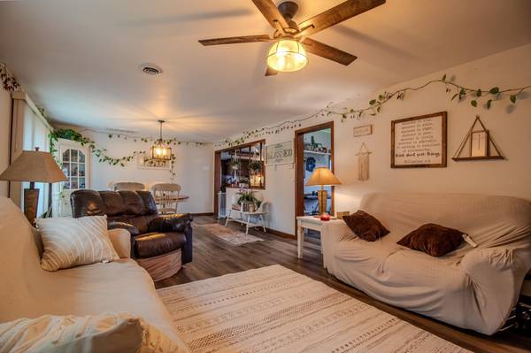 611 N Horrell ST, West Frankfort, IL 62896