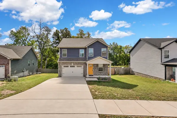 1024 Dublin Dr, Clarksville, TN 37042