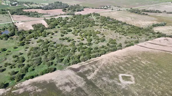 N & E of N Mayfield Rd & W 120th Ave N, Conway Springs, KS 67051