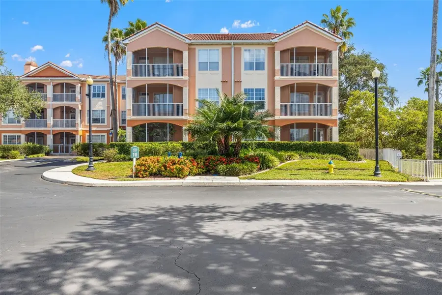 5000 CULBREATH KEY WAY #1-319, Tampa, FL 33611