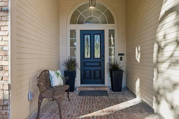 6110 Dedham LN, Austin, TX 78739