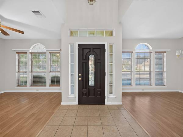309 Steeplechase DR, Georgetown, TX 78626