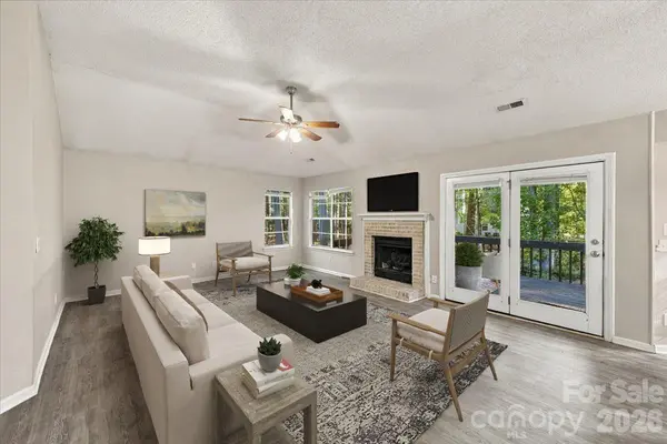 11219 Turmeric CT, Charlotte, NC 28215