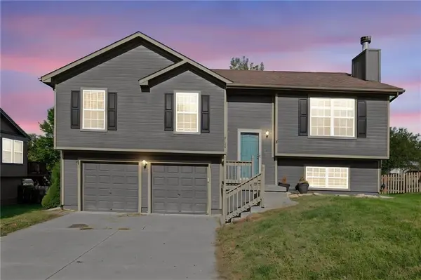 9120 NE 115th TER, Kansas City, MO 64157