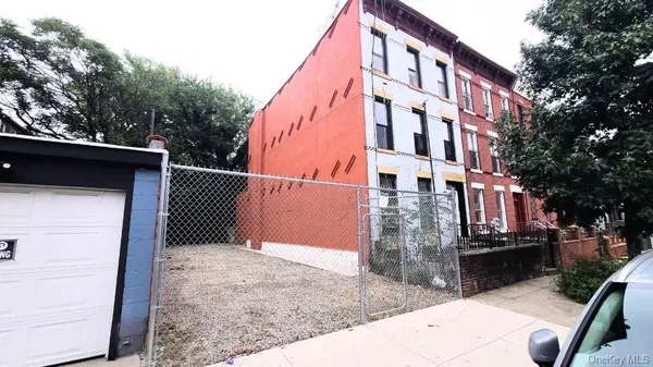 9 Marconi PL, Brooklyn, NY 11233