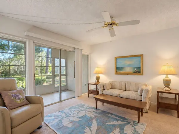 503 WINDRUSH BAY DR, Tarpon Springs, FL 34689