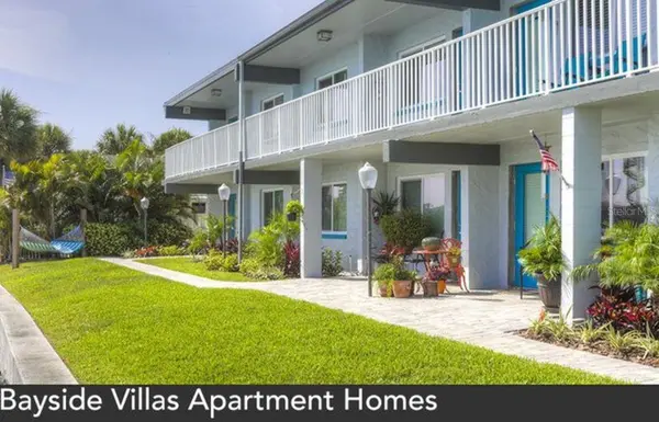 1824 SHORE DR S #206, South Pasadena, FL 33707
