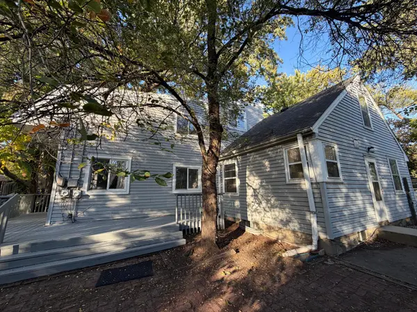 829 25th AVE SE, Minneapolis, MN 55414