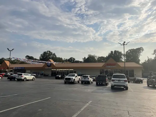 1216 Hillsboro Blvd, Manchester, TN 37355