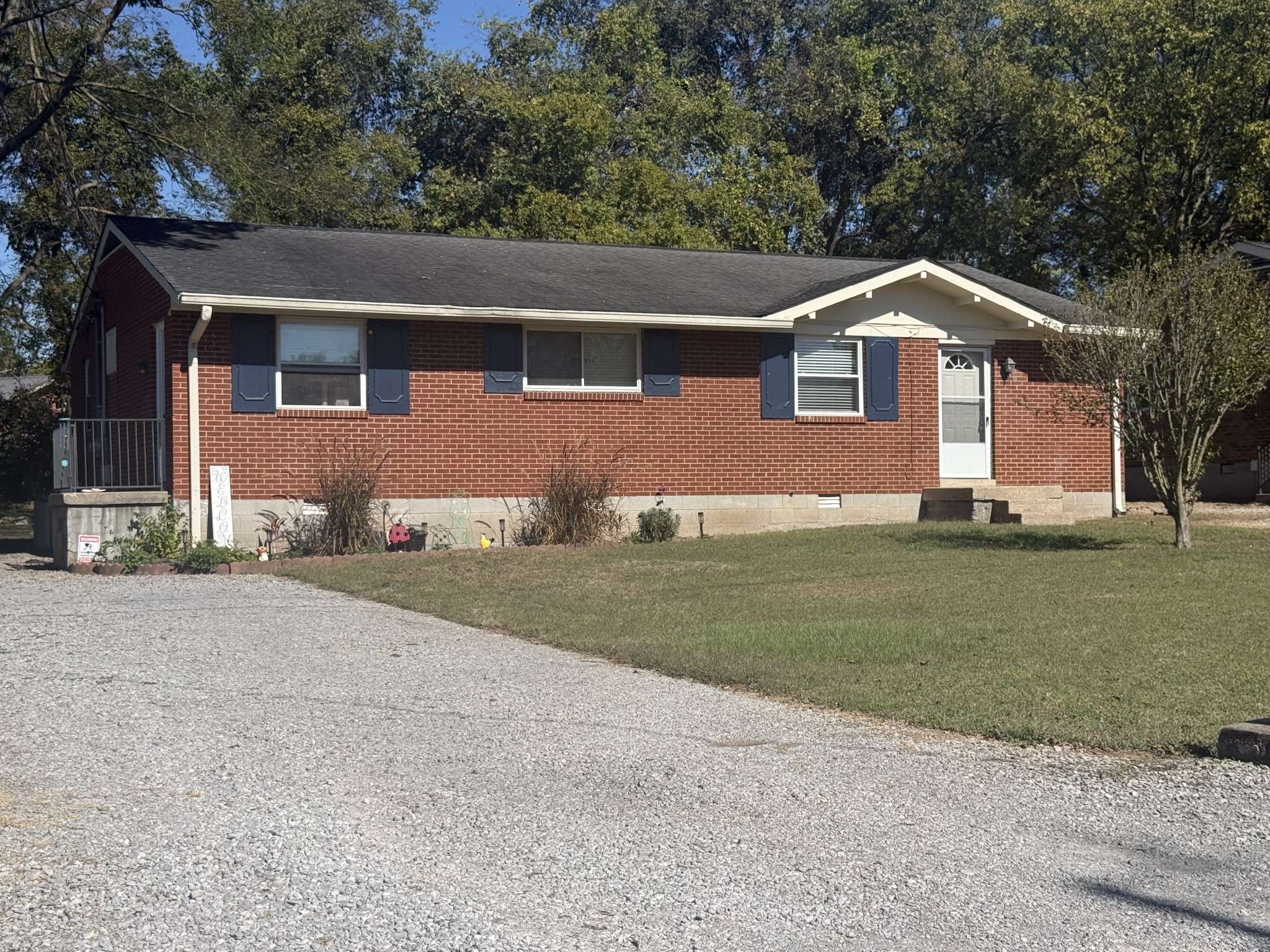 6420A Edsel Dr, Nashville, TN 37209
