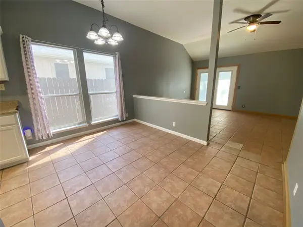 5215 Coppermead LN, Austin, TX 78754