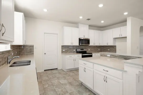 404 Lynwood Gold WAY, Pflugerville, TX 78660