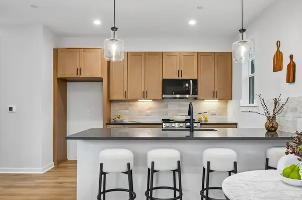2414 Drew Lane #8, Austin, TX 78748