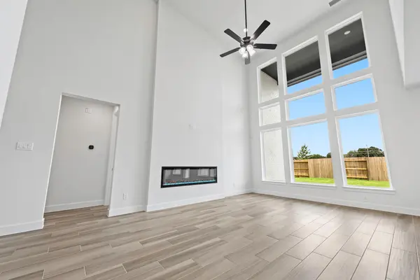 145 Pinyon Pine DR, Bastrop, TX 78602