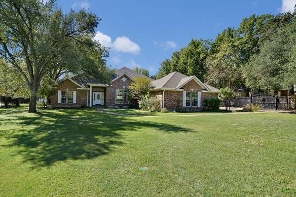 2114 Live Oak CIR, Round Rock, TX 78681