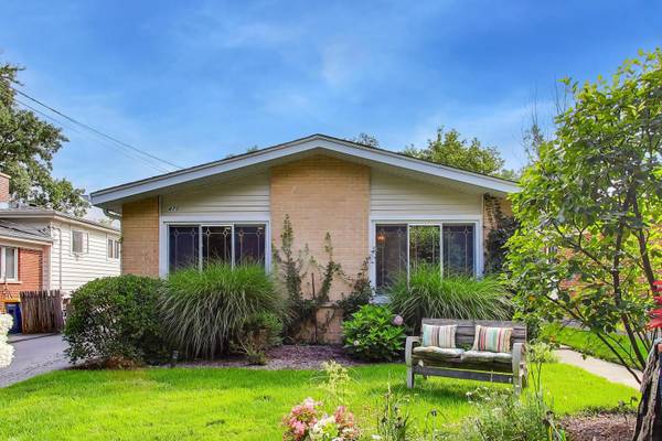 475 Burton AVE, Highland Park, IL 60035