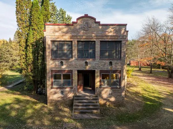 2596 Fire Monument RD, Hinckley, MN 55037