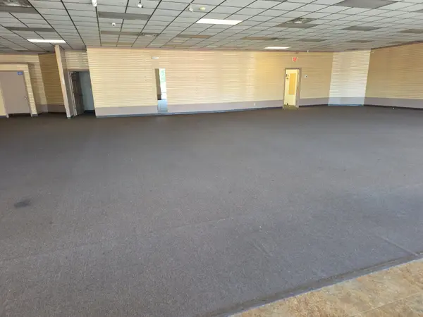 2354 Highway 41S #S, Greenbrier, TN 37073
