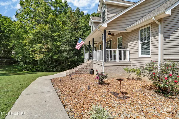 669 Potter Rd, Crossville, TN 38571
