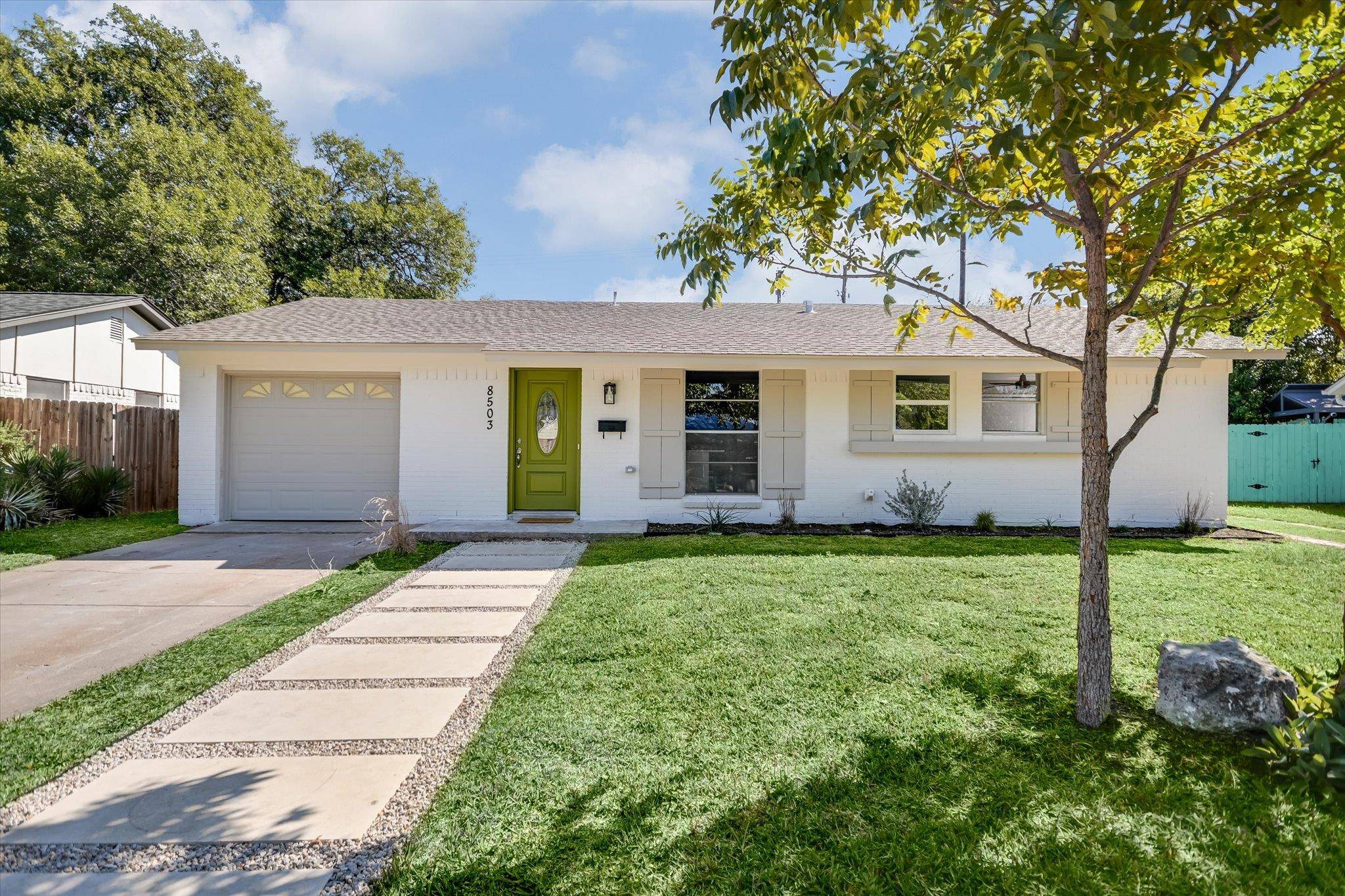 8503 Stillwood LN, Austin, TX 78757