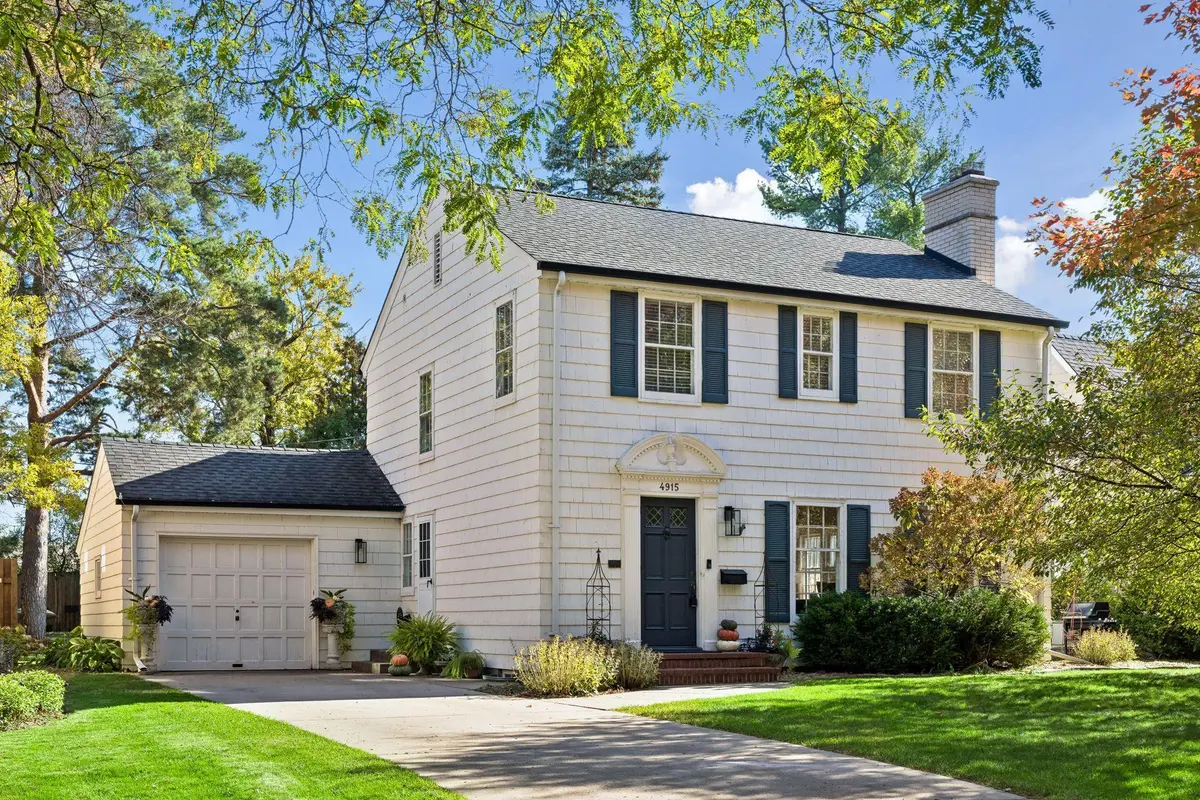 4915 Maple RD, Edina, MN 55424
