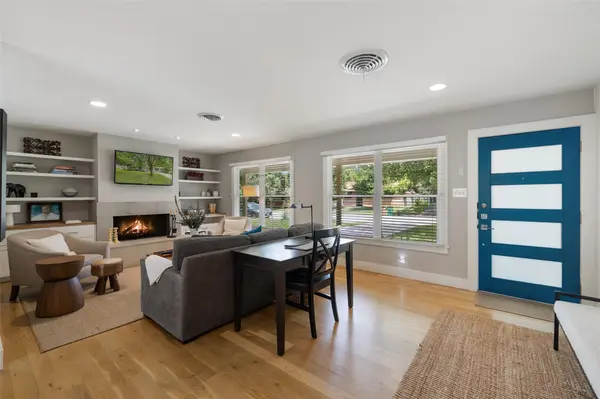 2706 Nottingham LN, Austin, TX 78704
