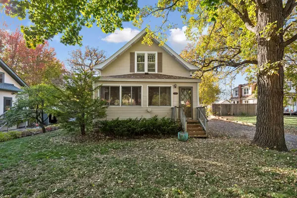 4300 France AVE S, Edina, MN 55410