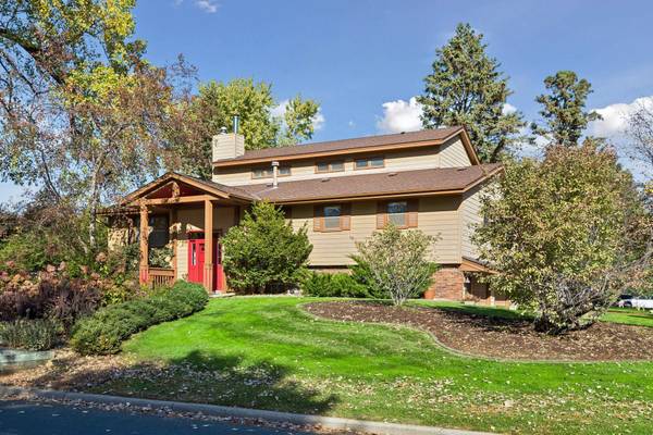 1483 Red Cedar RD, Eagan, MN 55121