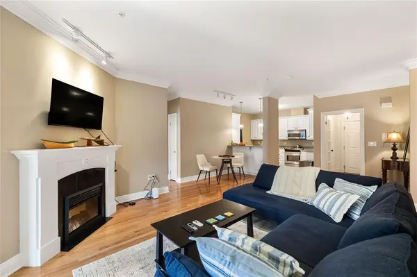 25 Bonaventure Avenue #311, St. John's, NL A1C6P2