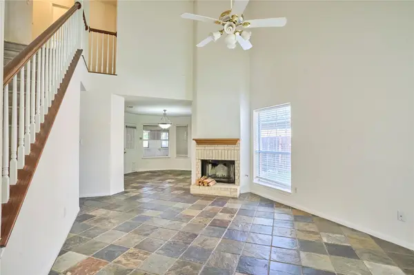 2307 Davis ST, Taylor, TX 76574