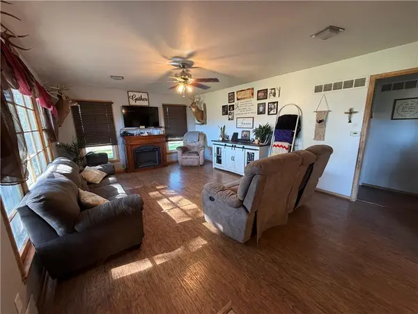 37204 W 156th ST, Rayville, MO 64084