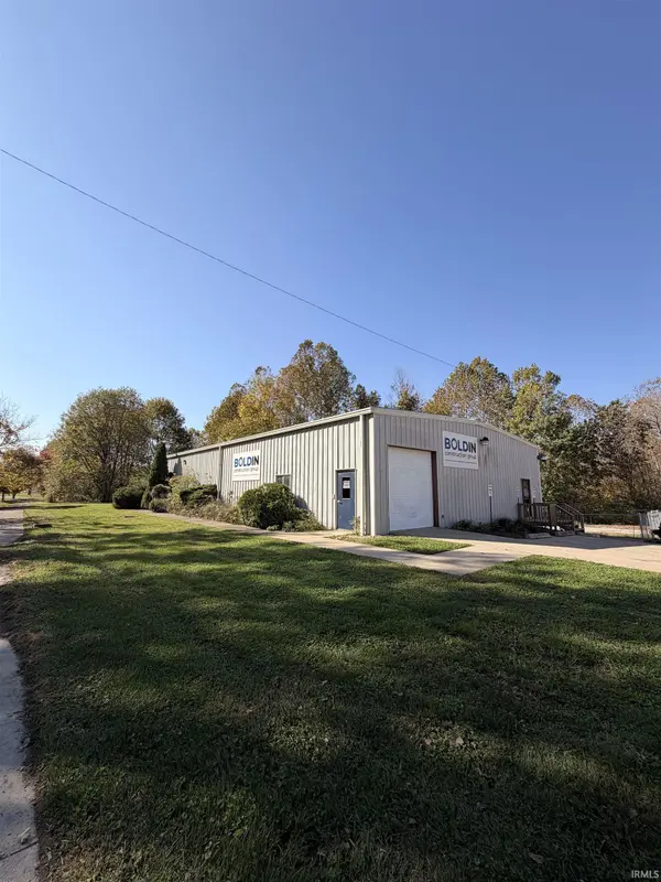 5008 S Rogers ST, Bloomington, IN 47403-4652