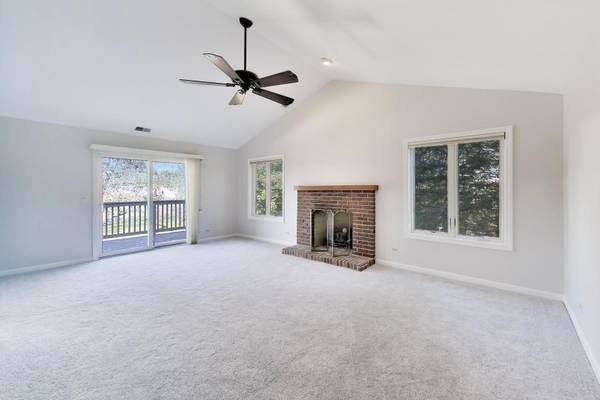 1671 N Courtland DR #1671, Arlington Heights, IL 60004
