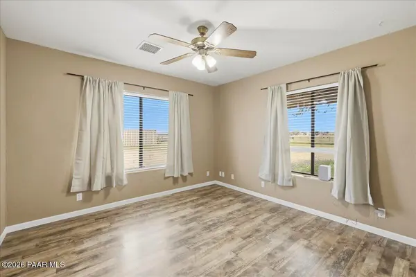 4500 W Robbie LN, Paulden, AZ 86334